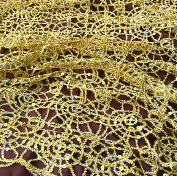 Tela de encaje hueco de alta c - Crystal Mesh Fabric reseña y precio