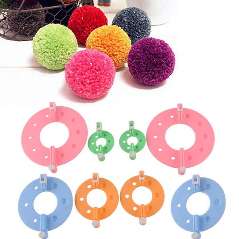 Juego de 8 Moldes de Plástico  - Pom Pom Maker Tool reseña y precio